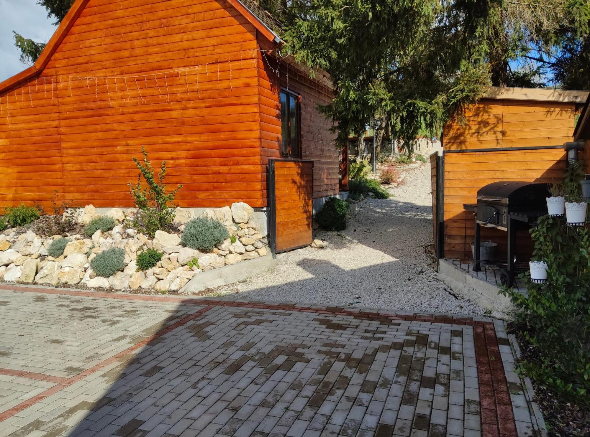 Borostyankut Wellness Home Bakonybel Exterior photo
